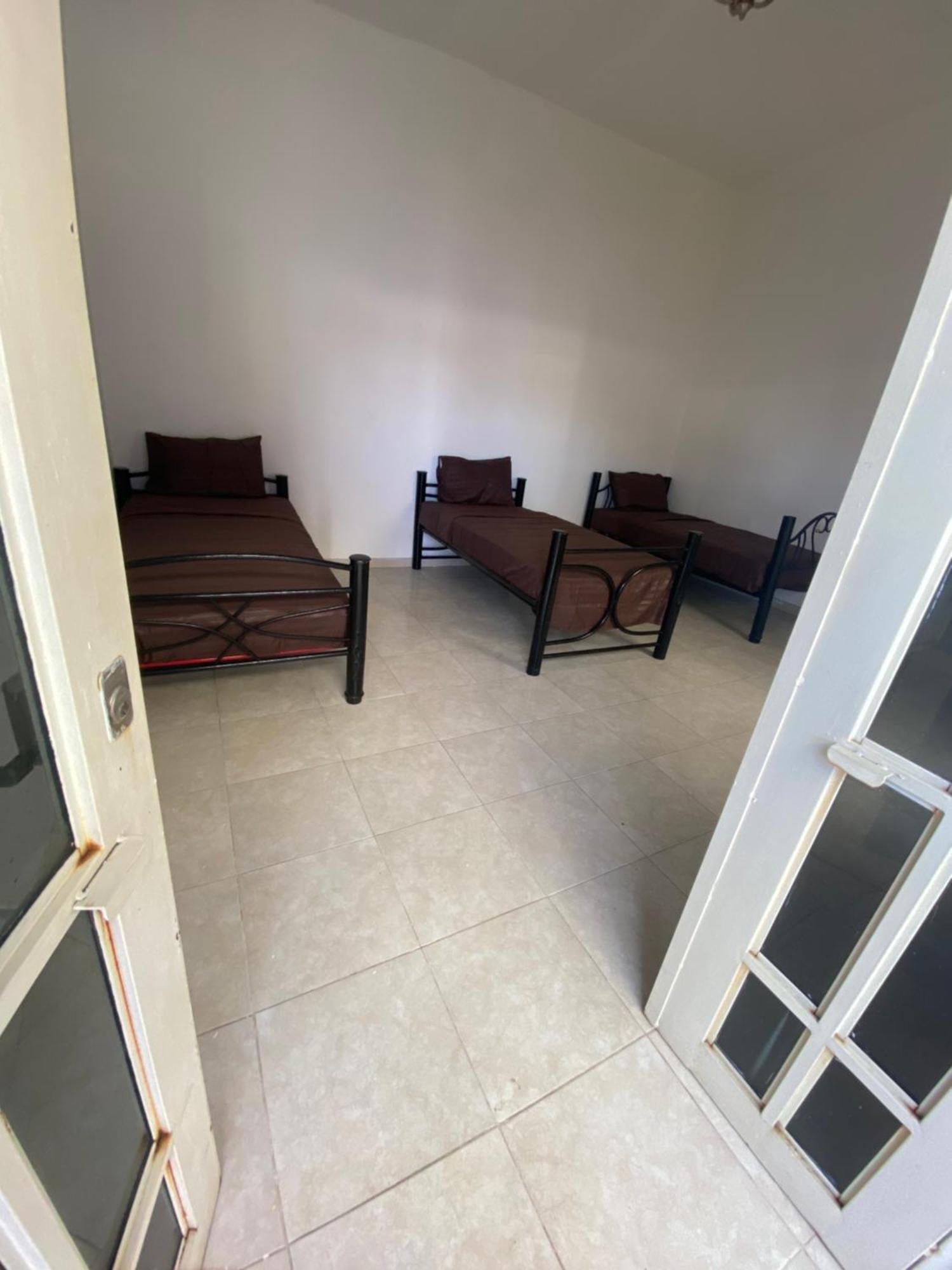 Hostal Tequila Luaran gambar